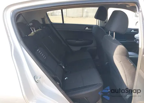 2018 Kia Sportage Lx z USA, uszkodzony, nr VIN KNDPM3AC7J7384218